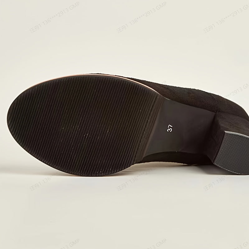 Women's Matte Black Lace-Up Shoes Retro British Style Chunky Mid Heel