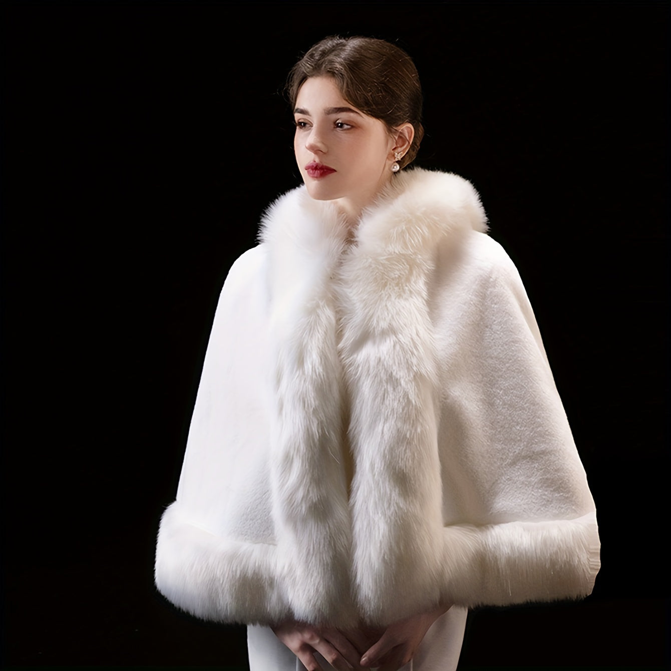 Women's Faux Fur Bridal Shawl Wrap Polyester Fiber Elegant Wedding Cape for Women