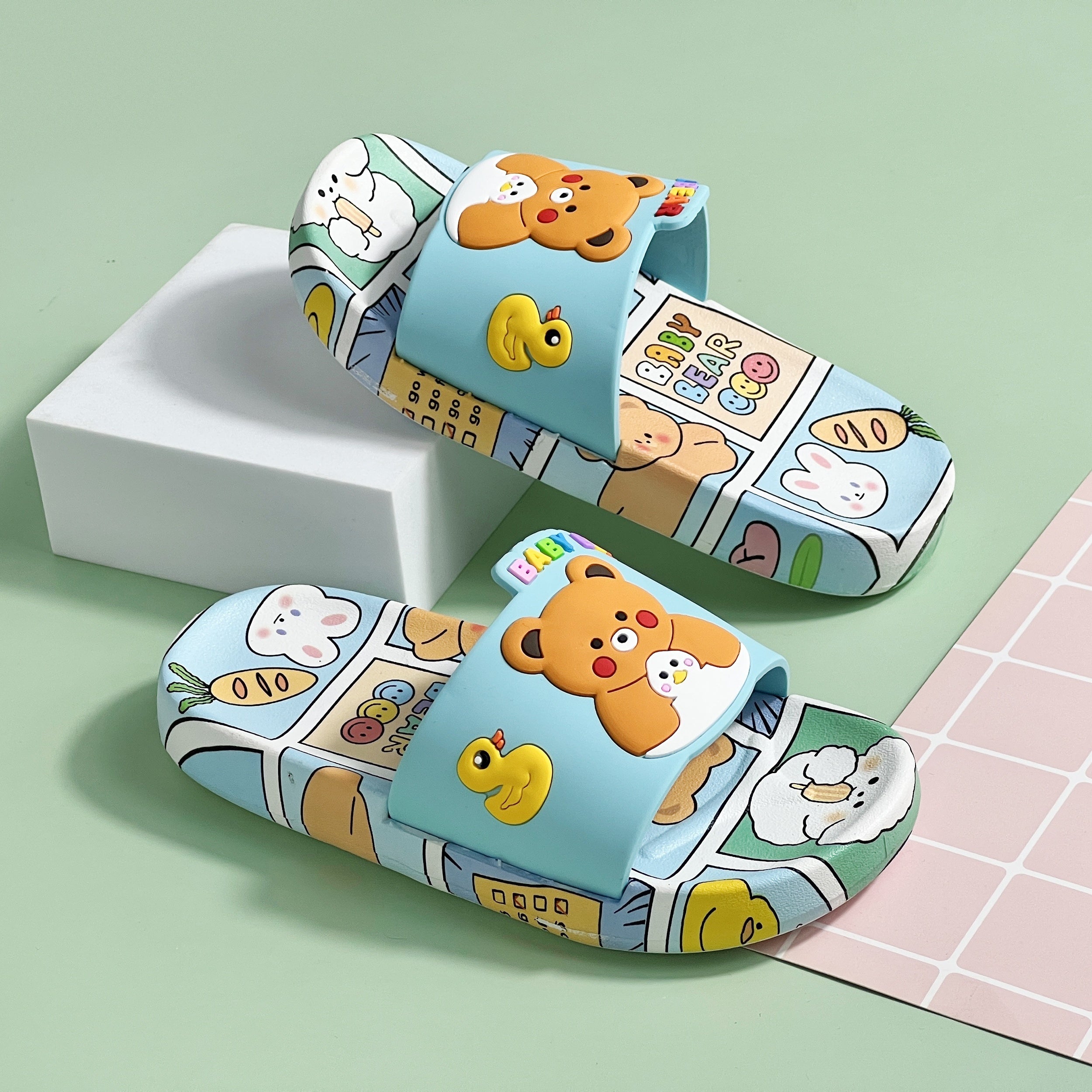 Kids' Cartoon Bear Slippers Non-Slip Open Toe Sandals for Boys and Girls Indoor Beach Bath