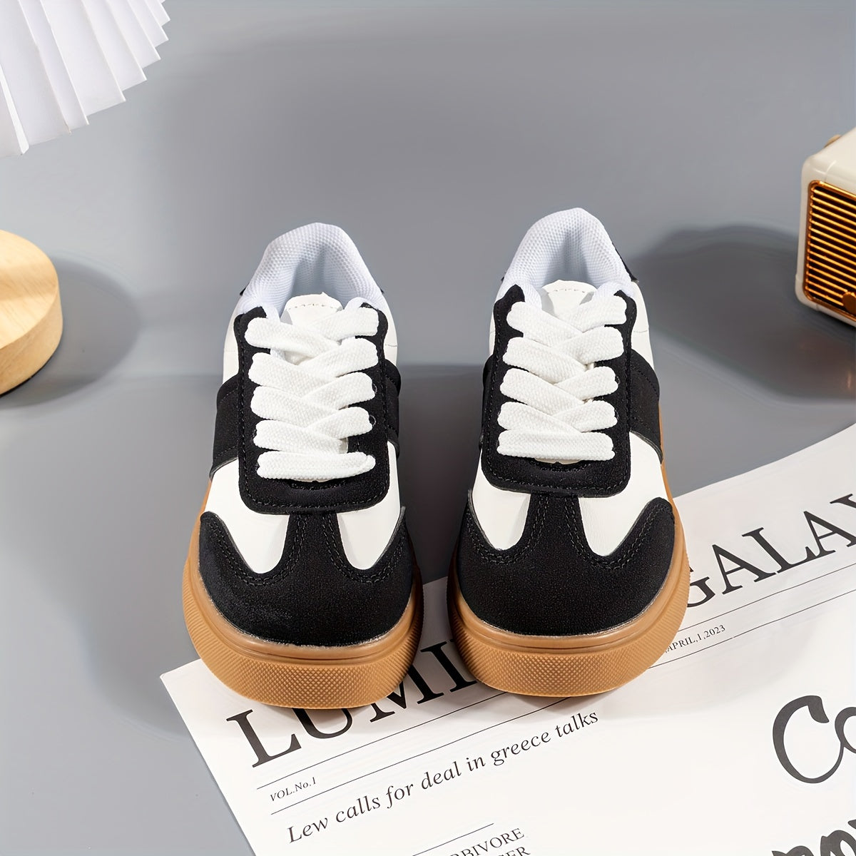 Kids Boys Girls Casual Low Top Lace-Up Sneakers with Stripes and Round Toe