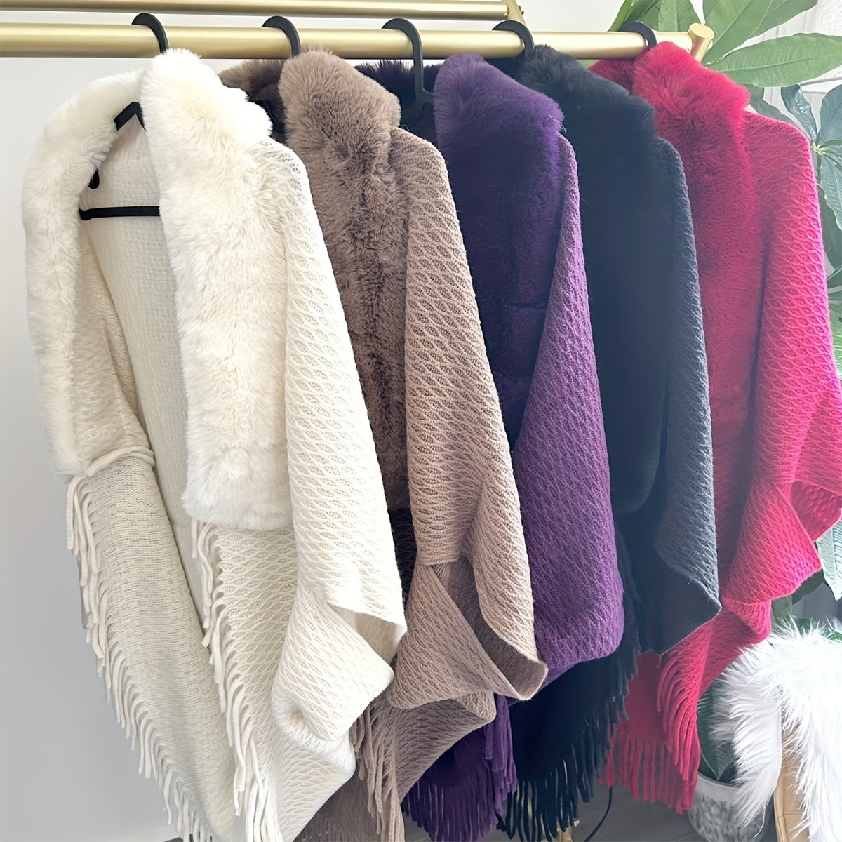 Women's Faux Fur Collar Shawl Thick Polyester Jacquard Tassels Windproof Casual