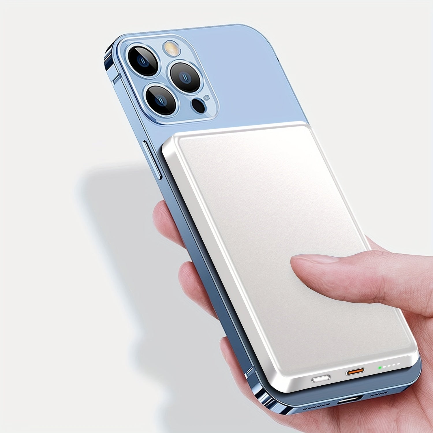 5000mAh Magnetic Wireless Power Bank with USB-C Fast Charging for Apple Devices