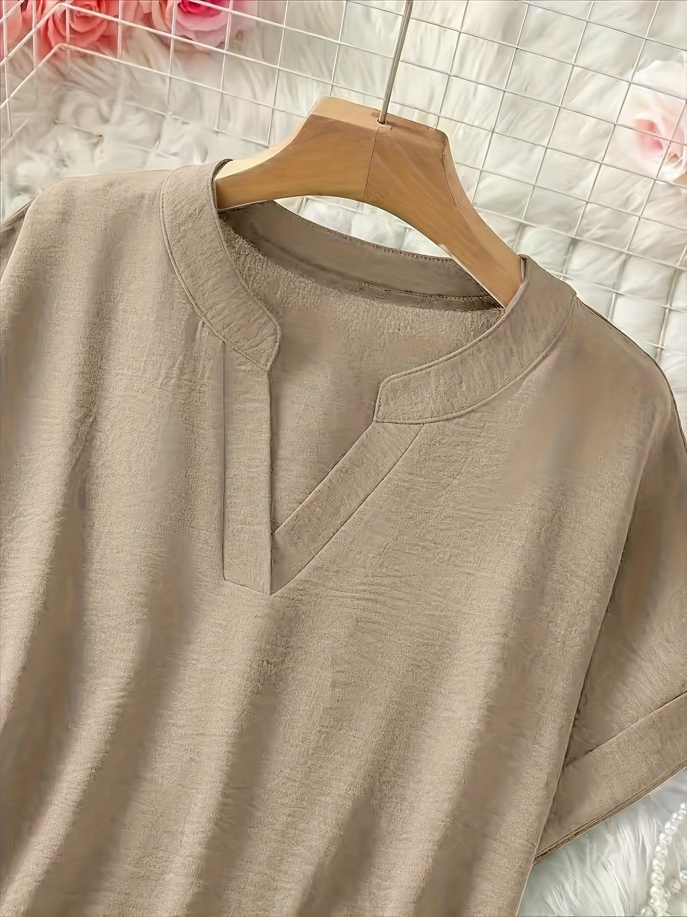 Plus Size Women's Short Sleeve Blouse Casual V-Neck Flared Hem All-Season Shirt