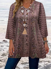 Plus Size Oversized Top With Retro Print and Comfortable Fit