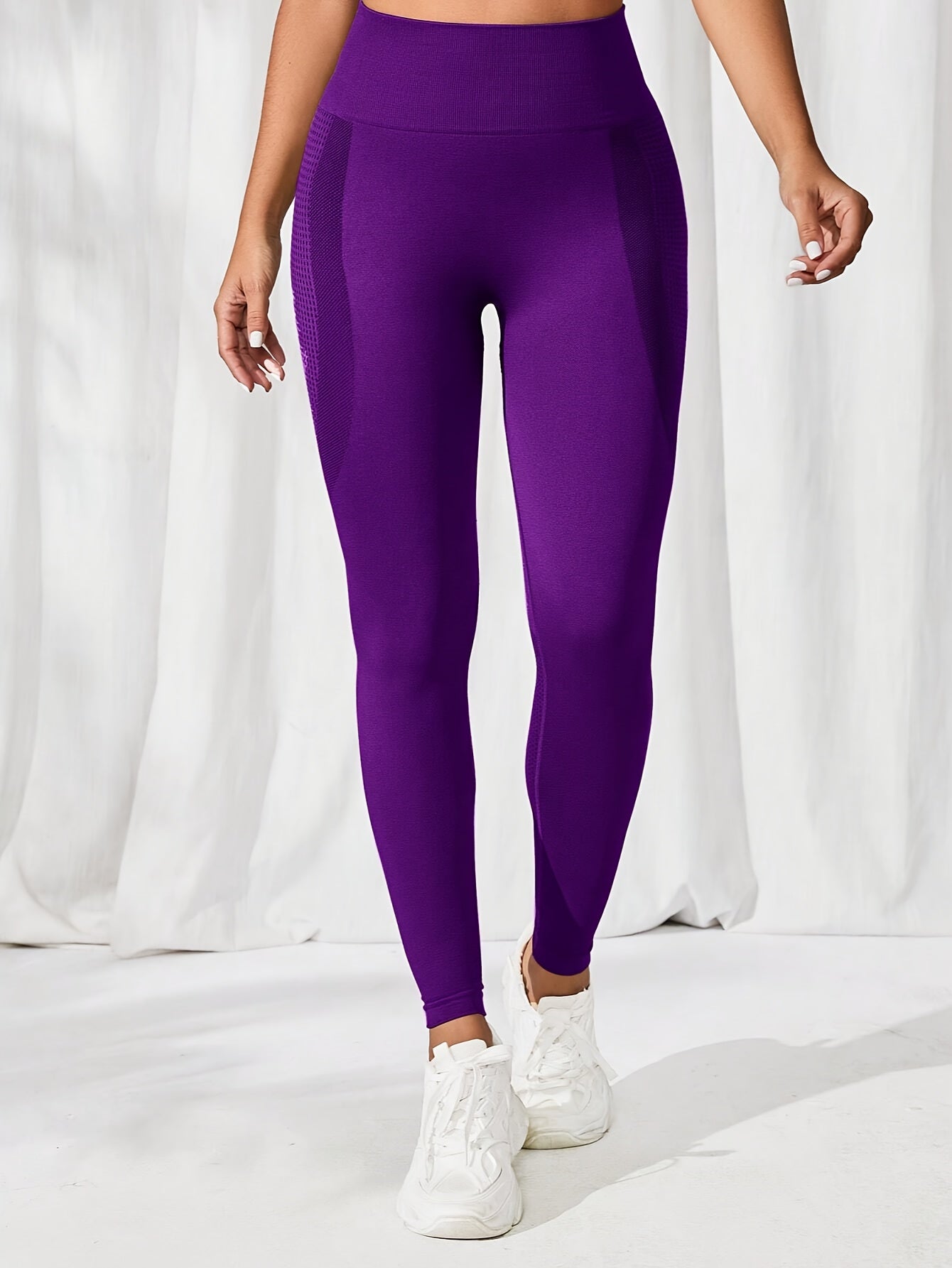 Women's High-Elasticity Pleated Yoga Leggings with Abdominal Control in Solid Colors
