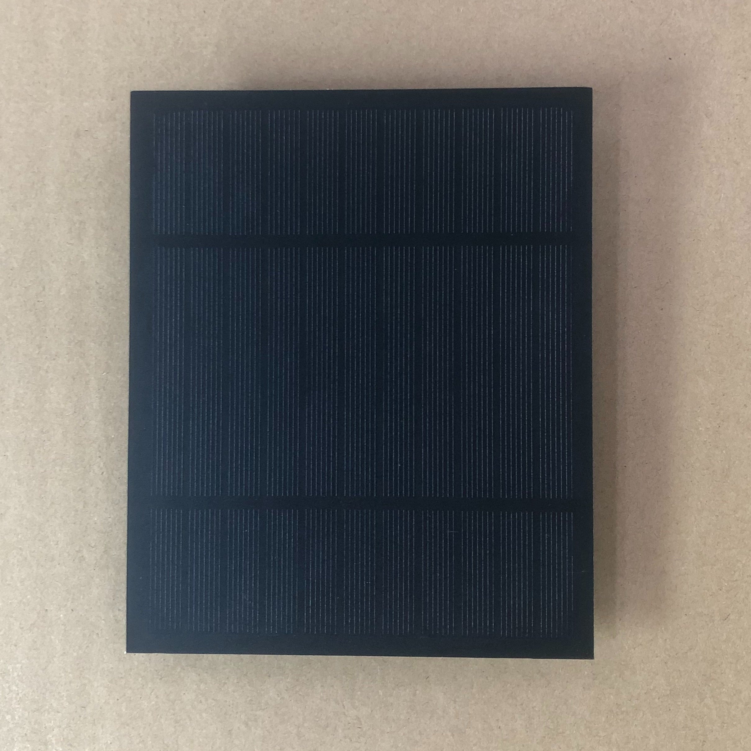 5W Portable Solar Panel Charger Kit with USB Cables for Outdoor Emergency Power 5W Durable PET Laminated