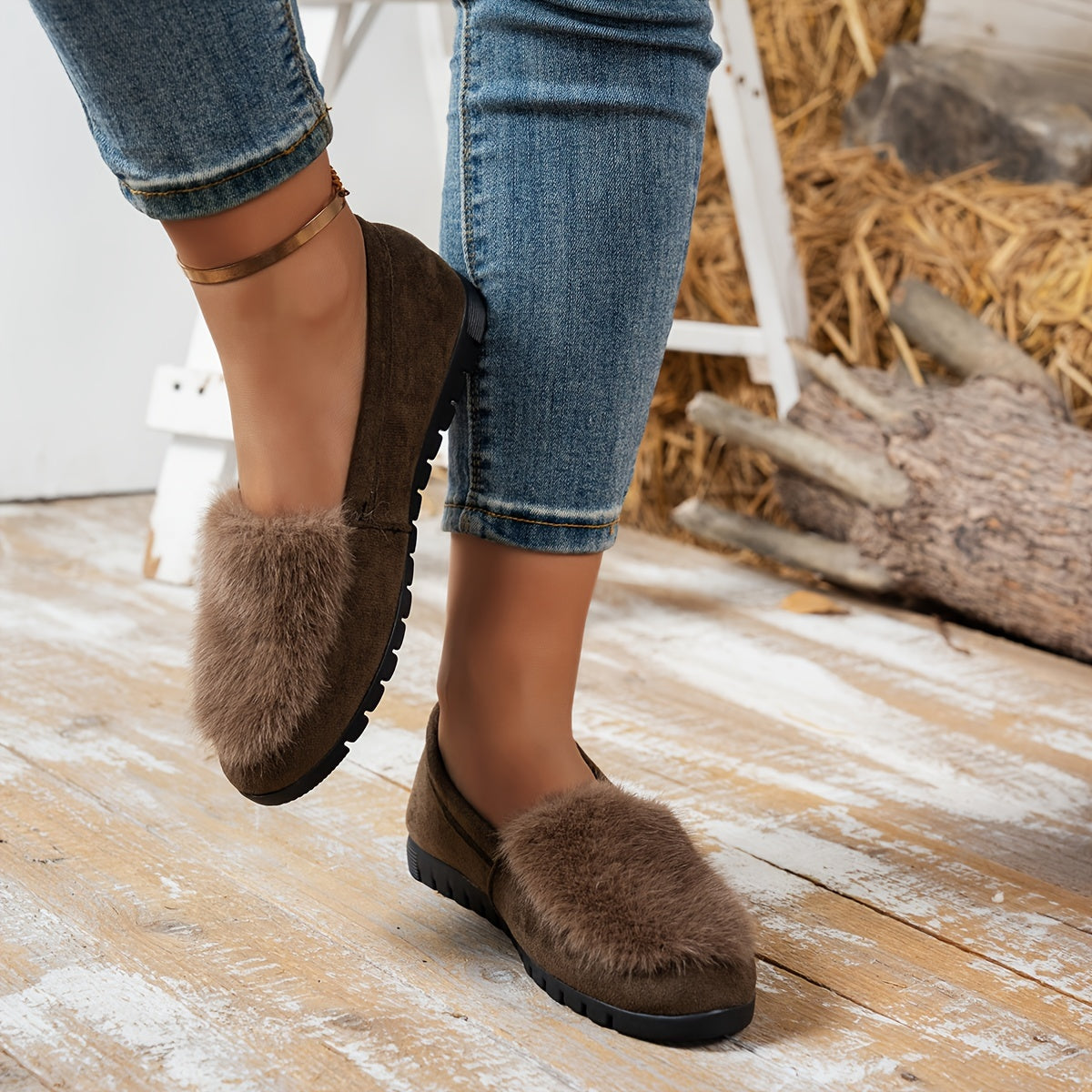 Women's Slip-On Flats with Faux Fur Trim - Lightweight All-Season Casual Shoes