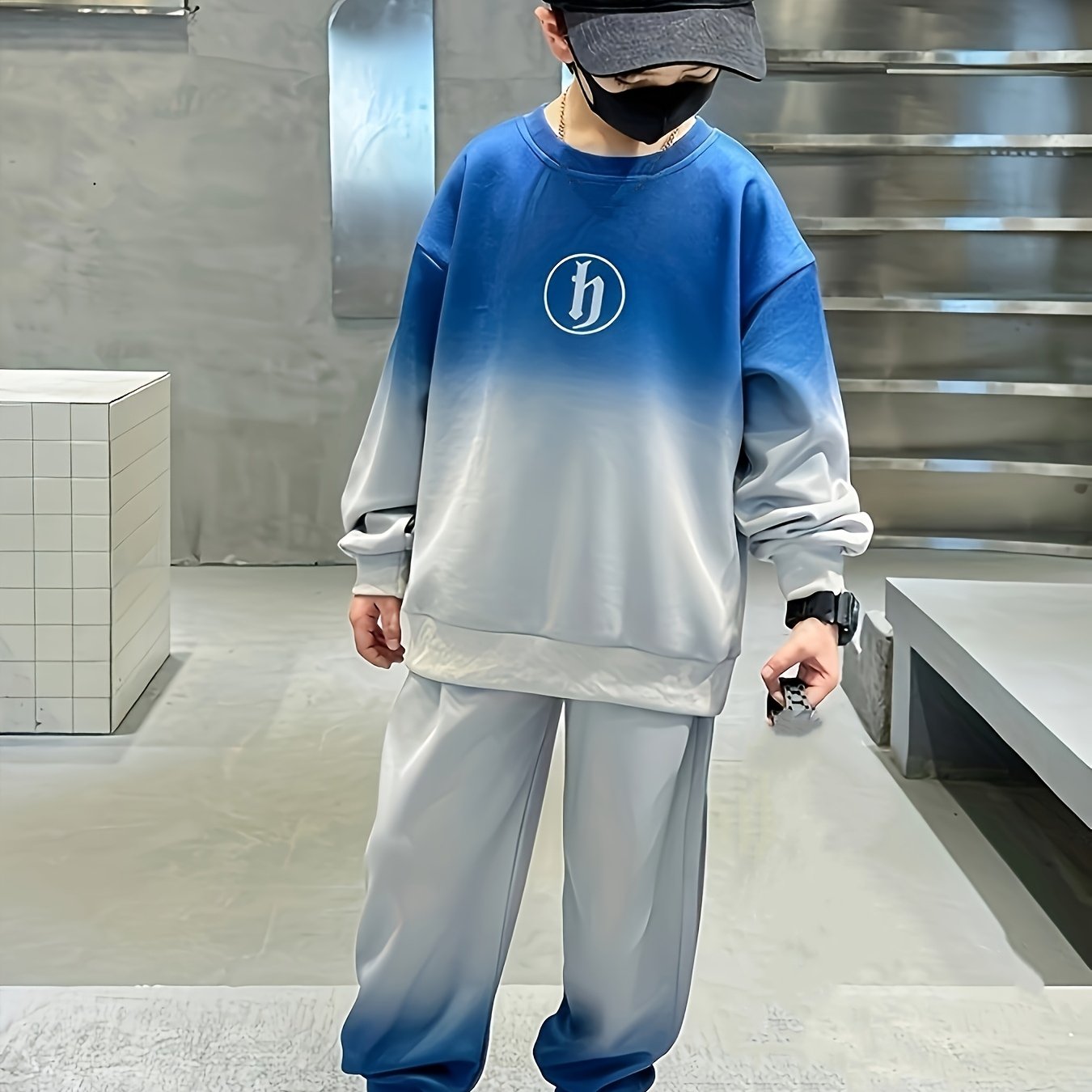 Kids Boys Gradient Color Long Sleeve Sweatshirt and Pants Set for Outdoor Wear