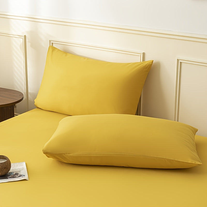 Set of 2 Microfiber Pillowcases with Woven Patchwork Design Standard Size