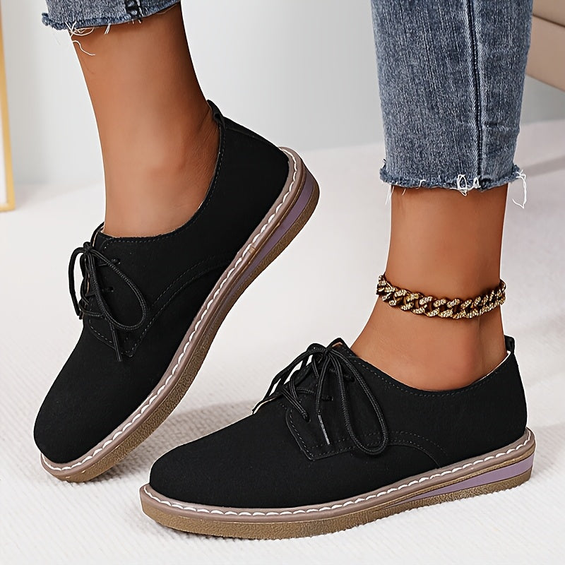 Women's Lace-Up Flats with Brogue Embellishment All-Season Comfort Man-Made Materials