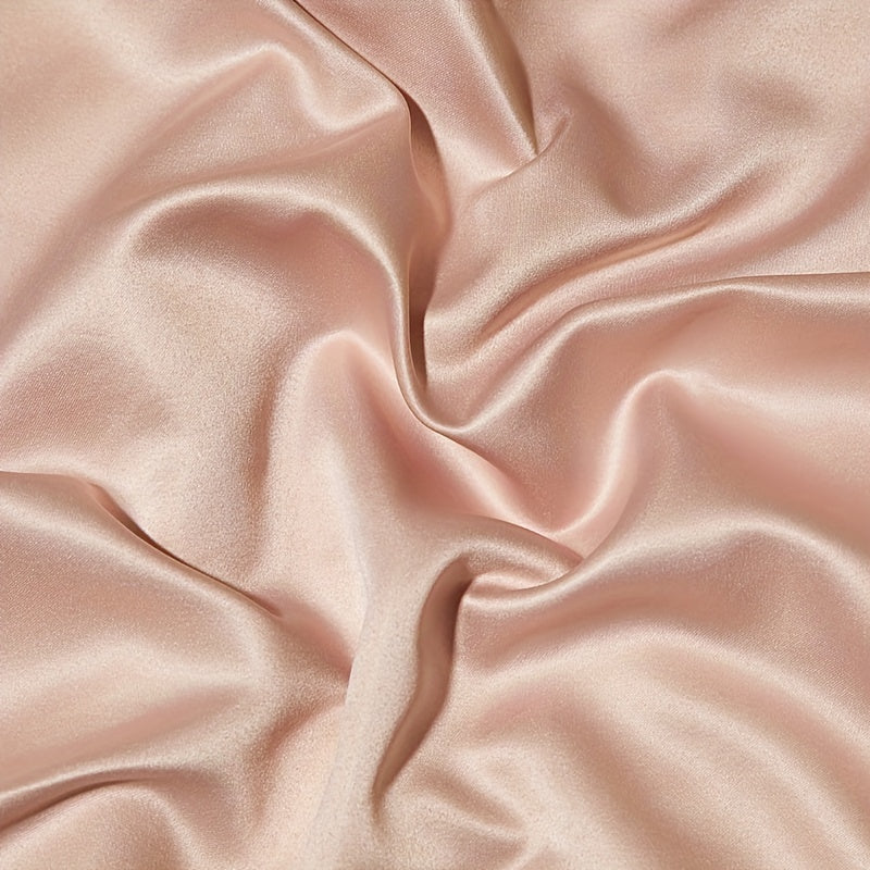 Yumshoq va teriga do'st yozgi ko'rpa bir rangda.