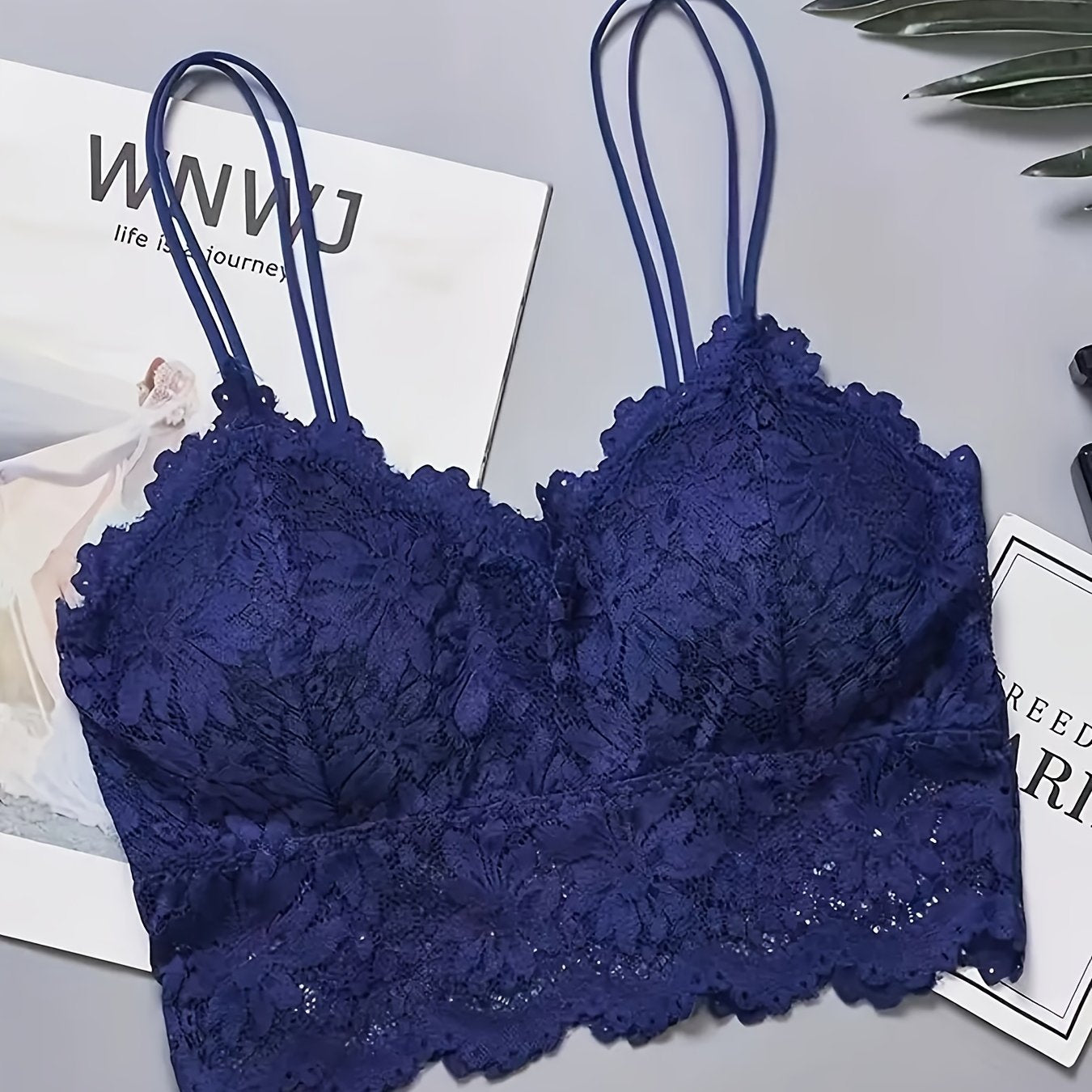 Wireless Lace Bralette for Women with Scallop Trim Comfortable Everyday Lingerie