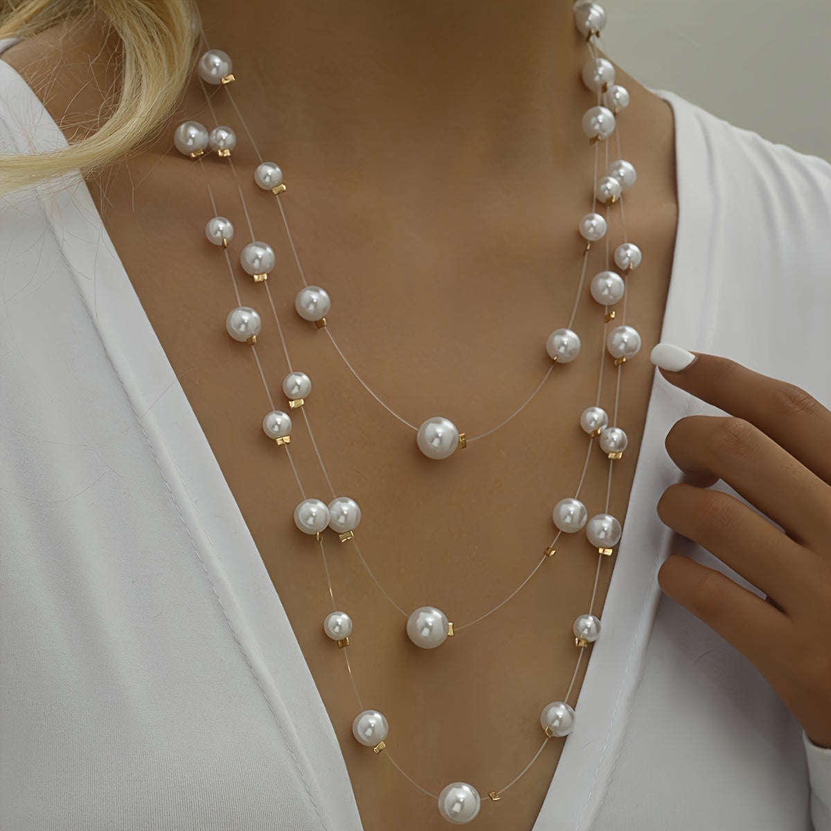 Women's Baroque Star Necklace with Imitation Pearls for Elegant Events