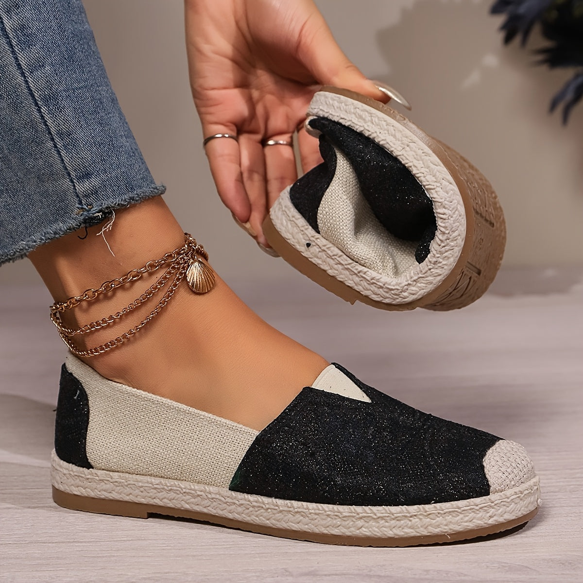 Women's Slip-On Loafers Lightweight Breathable Fabric Plain Toe Shoes