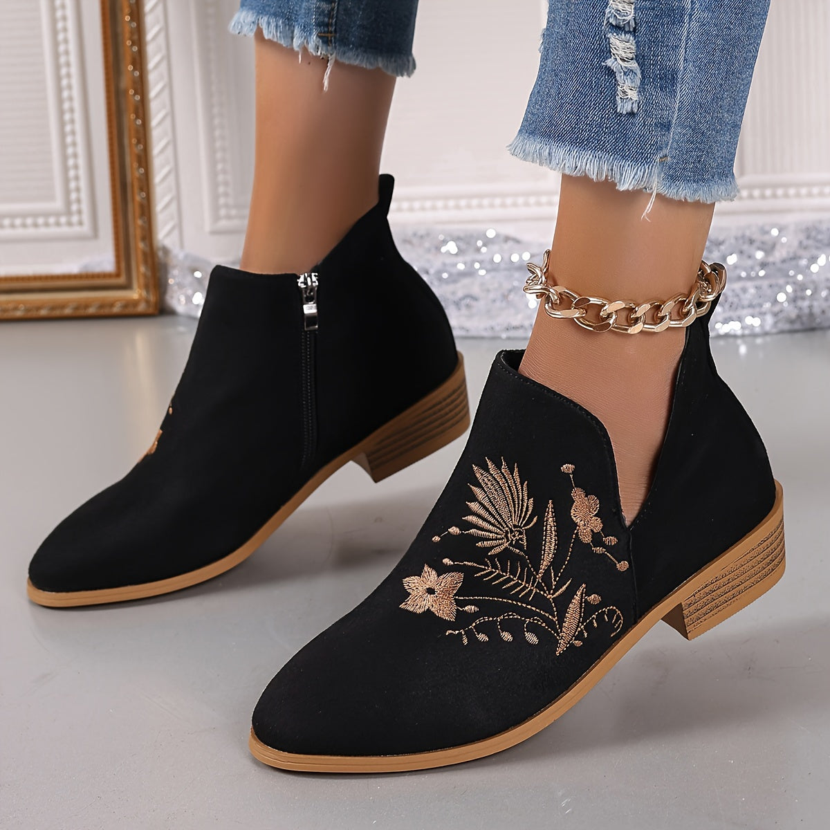 Women's Embroidered Leather Point Toe Chunky Heel Boots with Side Zipper