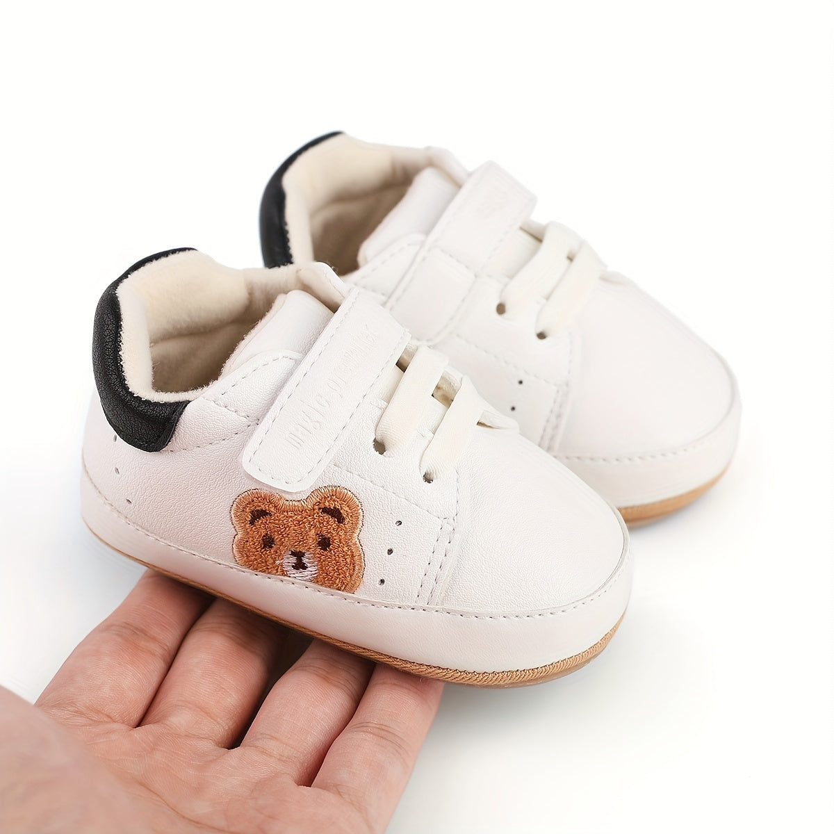 Kids Sneakers for Boys and Girls Non-Slip Comfortable Cartoon Bear Shoes for All Seasons