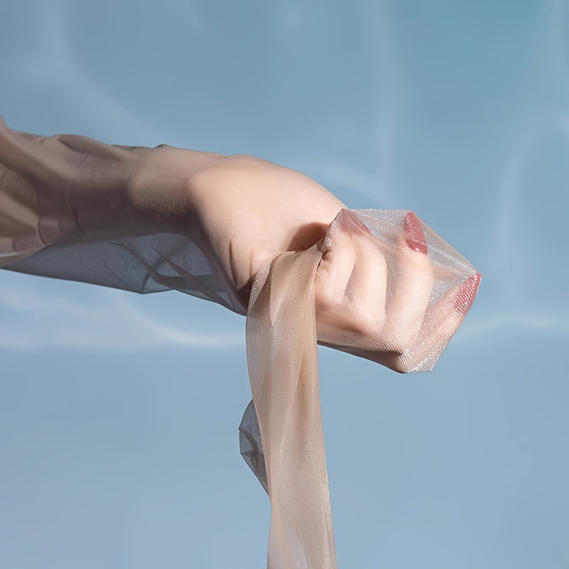 Women's Black Seamless Stockings with 24.8% Elastane for Adults