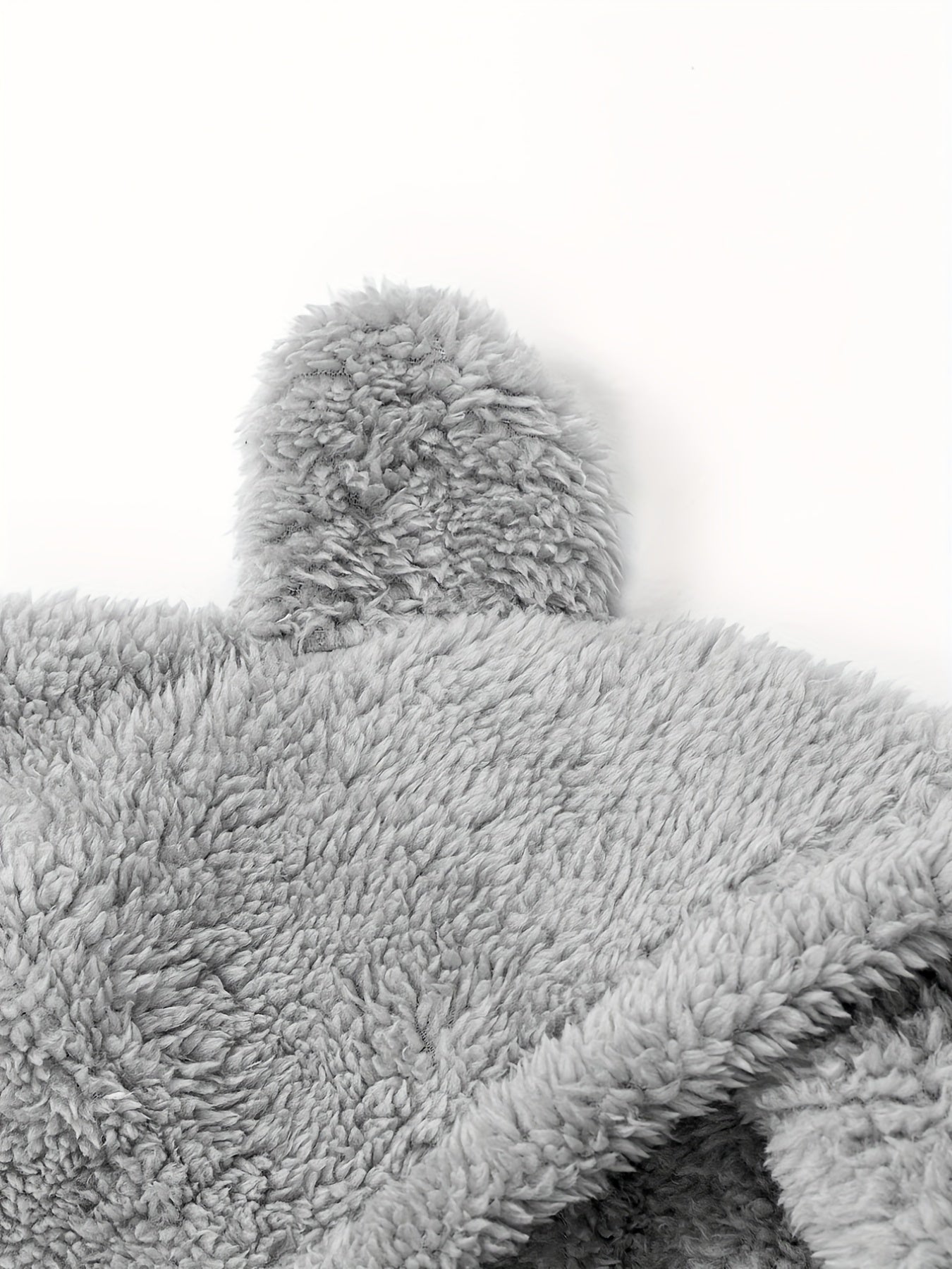 Kattalarlar uchun mo'ljallangan Fuzzy kapushonli pijama kombinezonlari, musiqa festivallari uchun mikro elastik polyester, bir rangli uyqu kiyimi