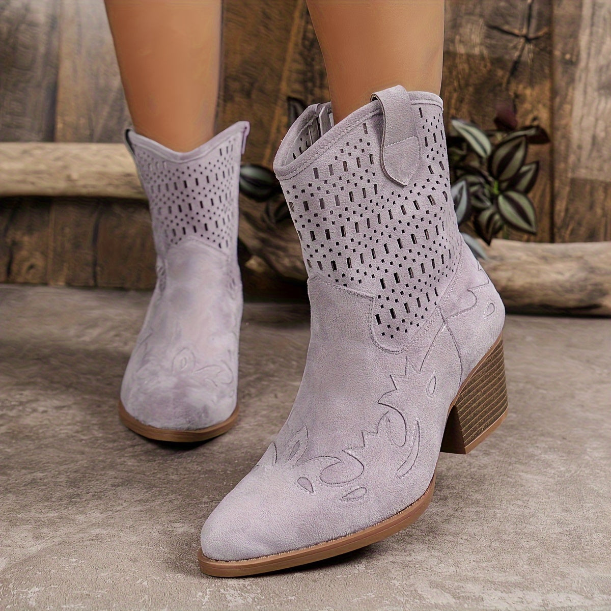 Women's Green Western Cowboy Boots with Cut-Out Design and Chunky Heel