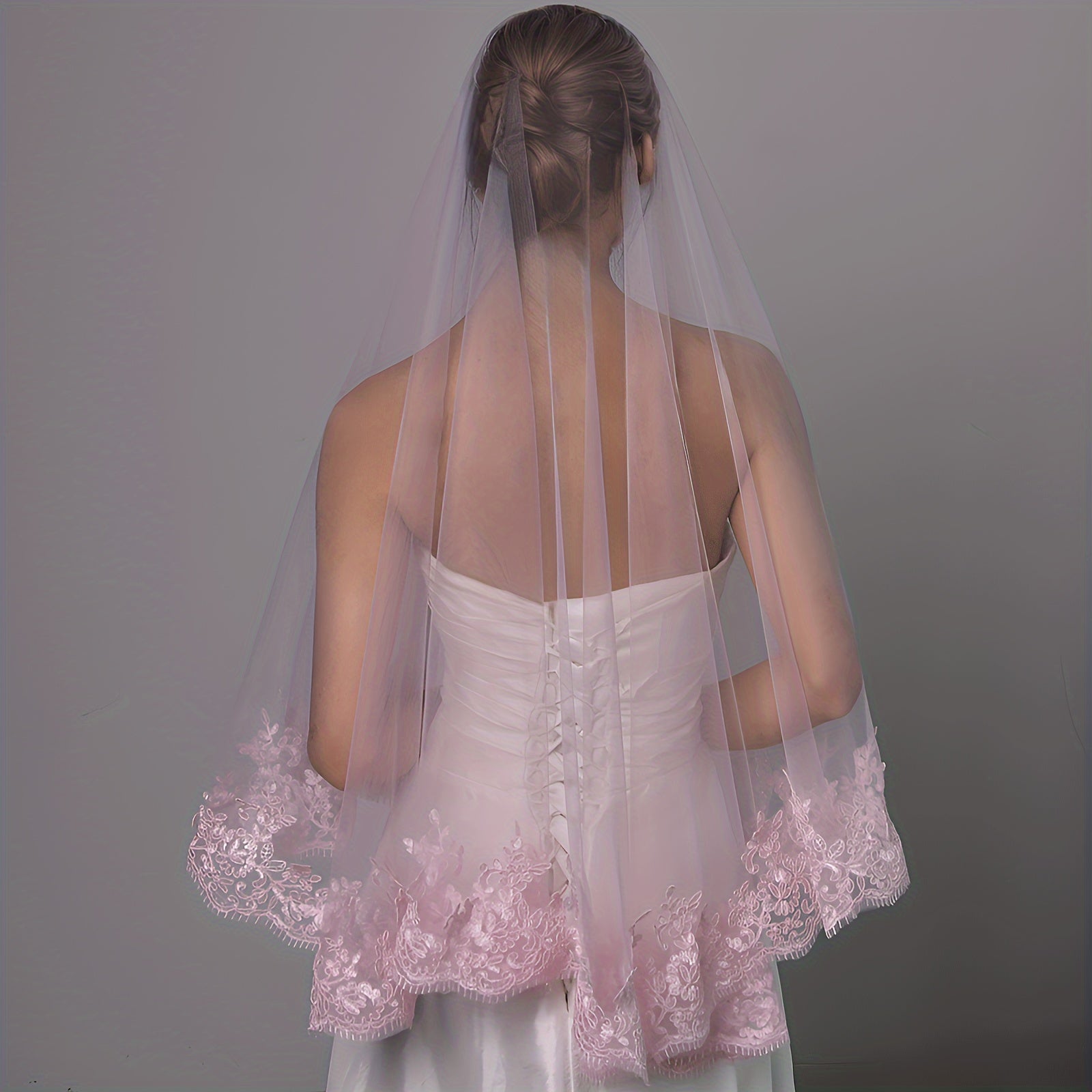 Women's Lace Bridal Veil Single Layer Elegant Wedding Accessory