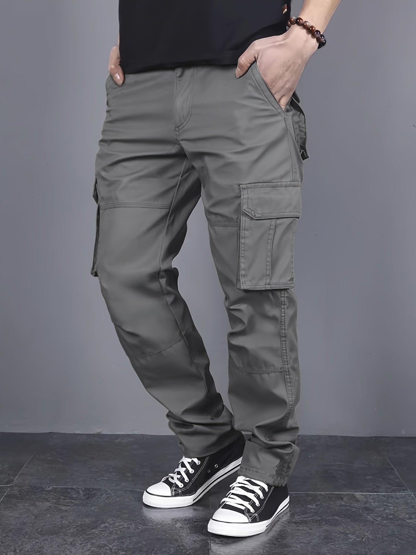 Men Solid Color Cargo Pants with Multiple Flap Pockets and Drawstring Waist for Outdoor Activities