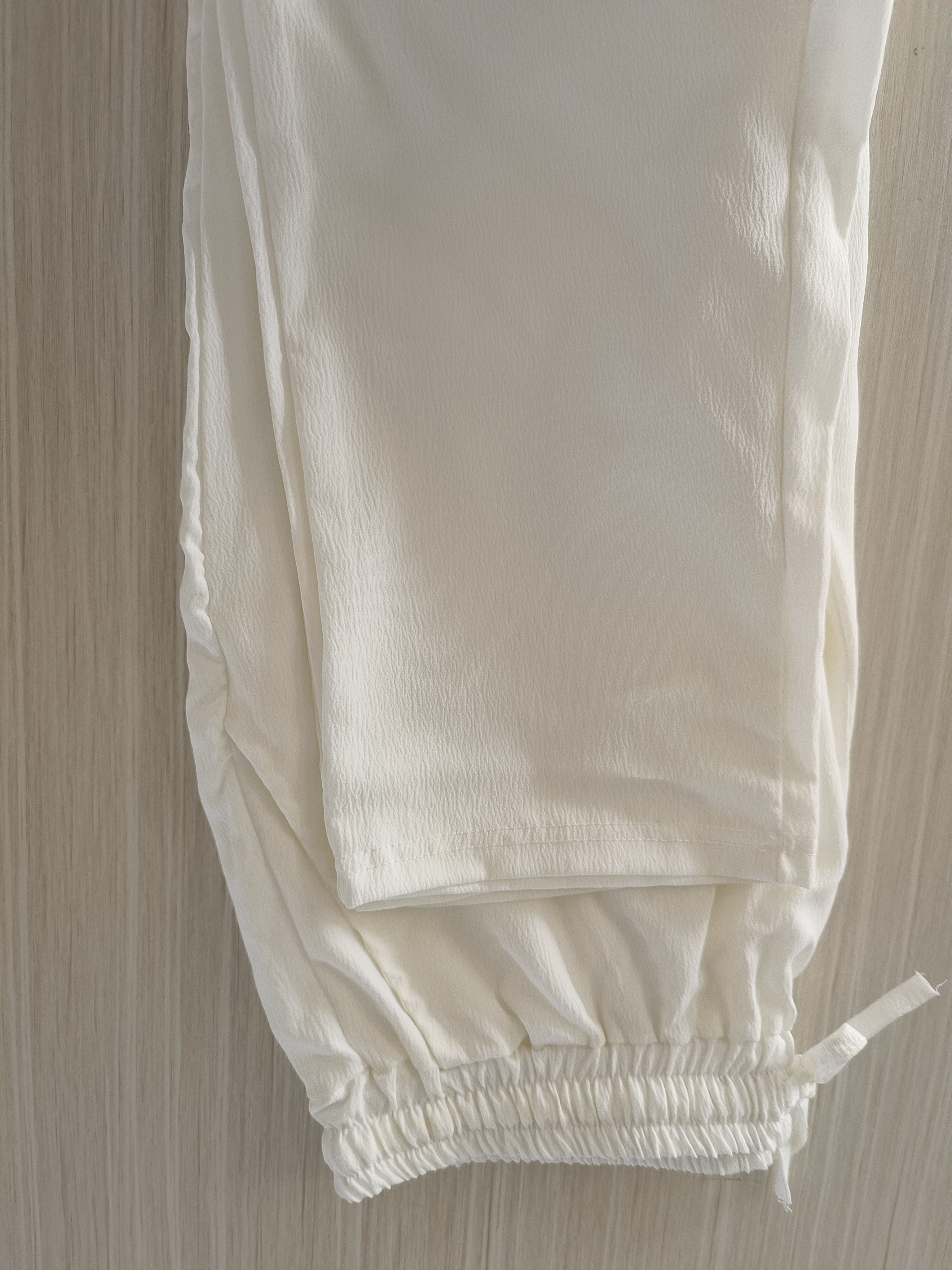 Traje de verano para hombre de poliéster con cuello en V de dos piezas, con pantalones de manga larga de color sólido