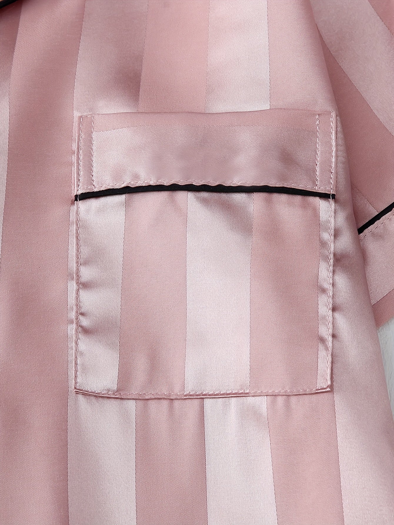 Conjunto de pijama de satén para mujer, camiseta de manga corta a rayas y pantalones cortos, casual, para todas las estaciones