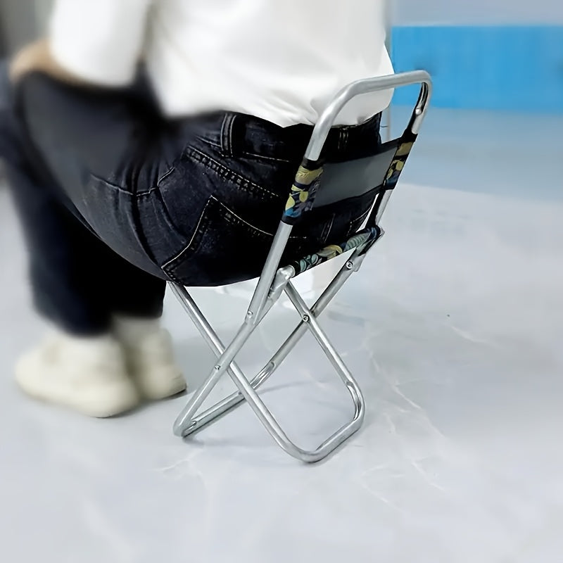 Silla de camping de metal con hoja verde ligera y taburete plegable para playa y uso al aire libre