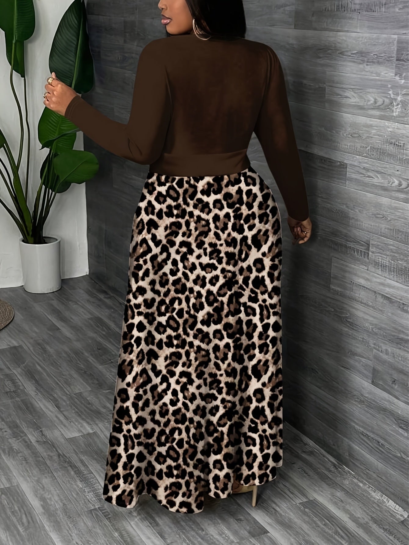 Falda midi acampanada de talla grande para mujer, poliéster, azul vibrante, para todas las estaciones, casual