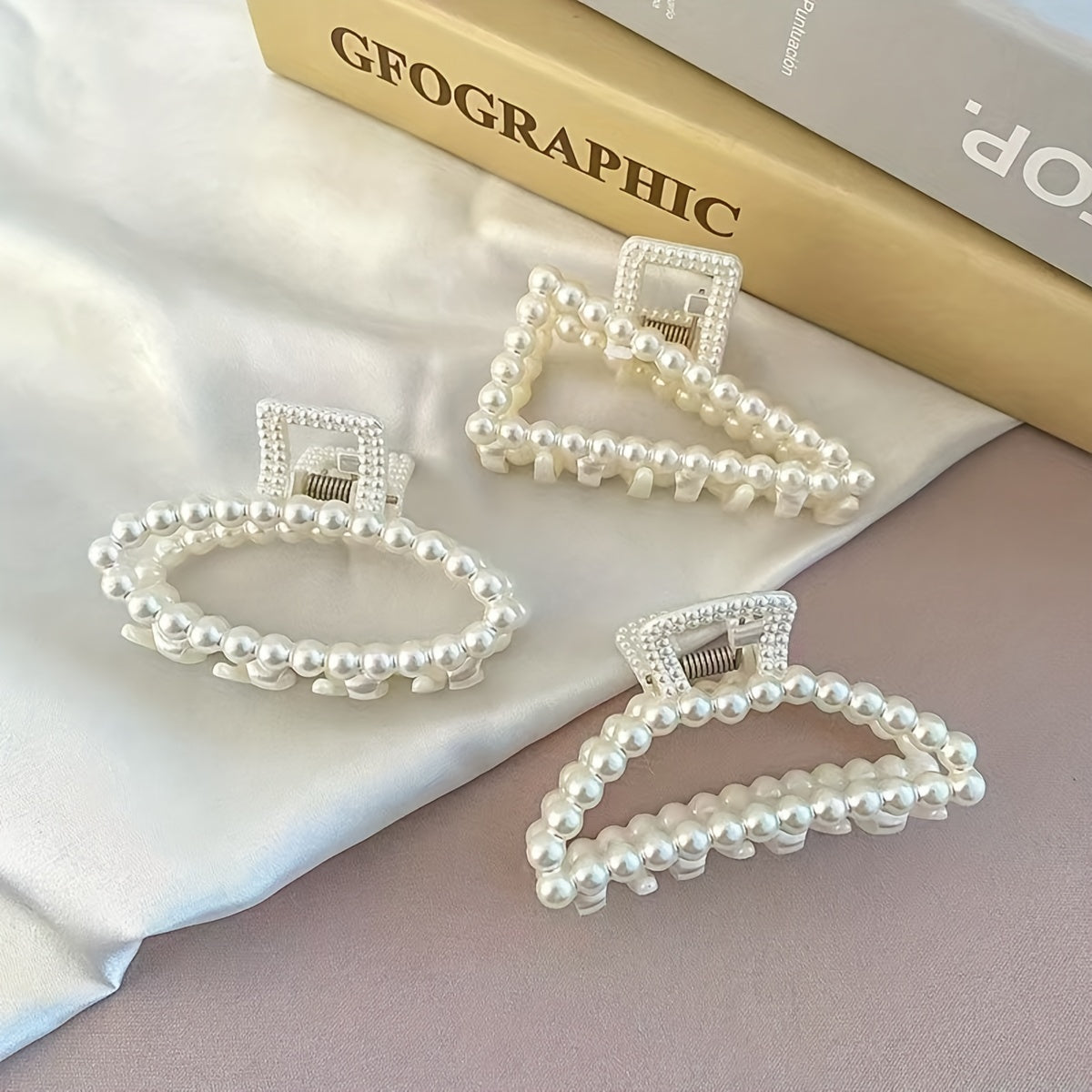 Set of 6 Women's Pearl Hair Clips Summer Hair Accessories Minimalist Plastic Small