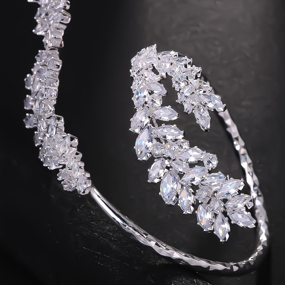Women’s Leaf Bracelets Rhinestone Open Wedding Jewelry Elegant European American Bridal Accessories