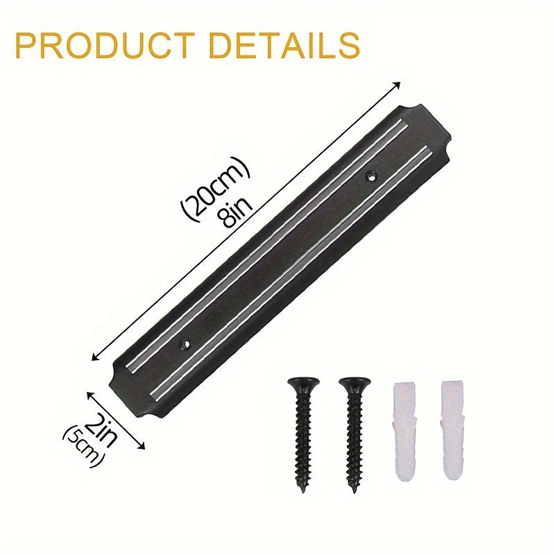 Zinapoyali va ko'p funksiyali oshxona tashkilotchisi, joyni tejash uchun magnit pichoq tasmasi bilan zanglamaydigan po'latdan yasalgan.