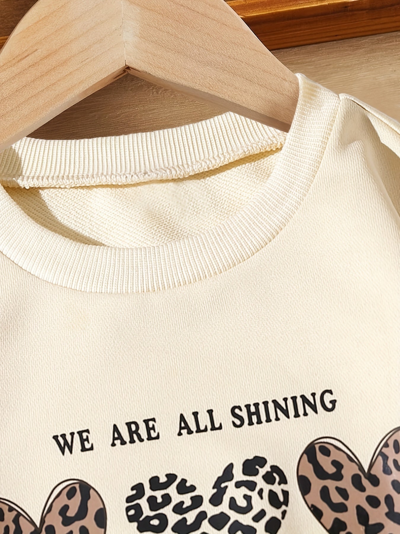 Детский комплект из длинных рукавов и штанов для девочек, весна-осень, повседневная спортивная одежда с сердечным узором