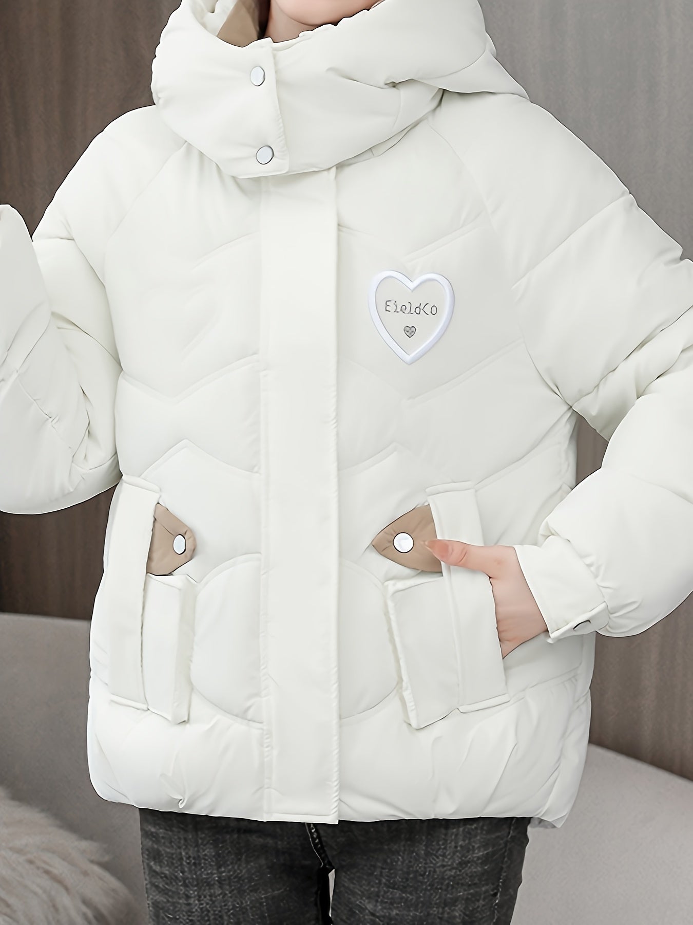 Women's Black Winter Jacket Polyester Hooded Zipper Casual Fall Winter Heart Logo