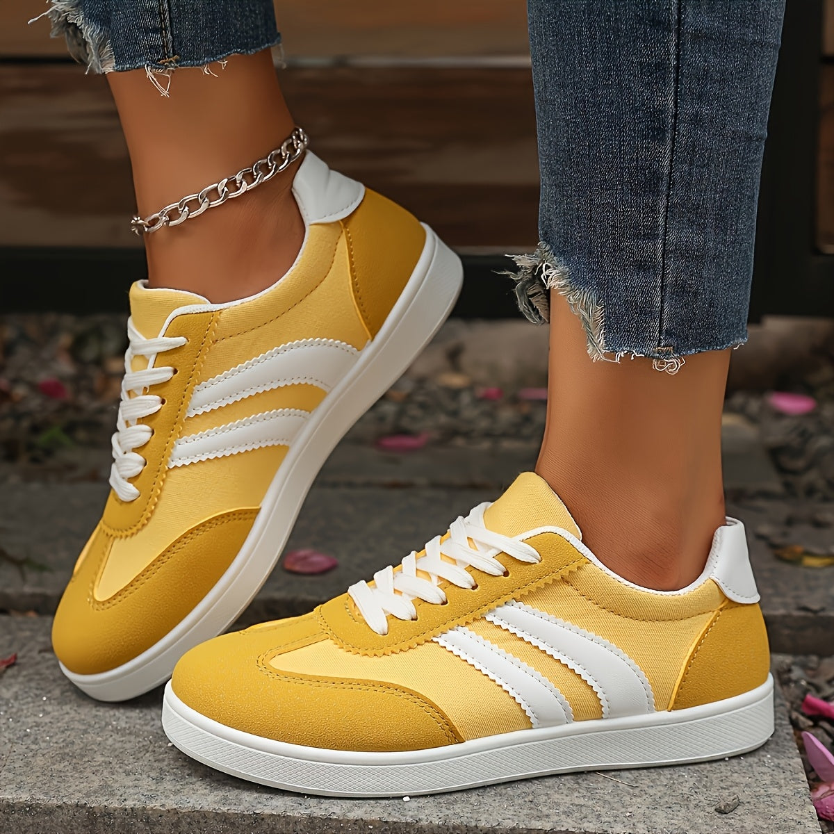 Women'S Lightweight Casual Sneakers – Breathable Orange White Low-Top Lace-Up Skate Shoes