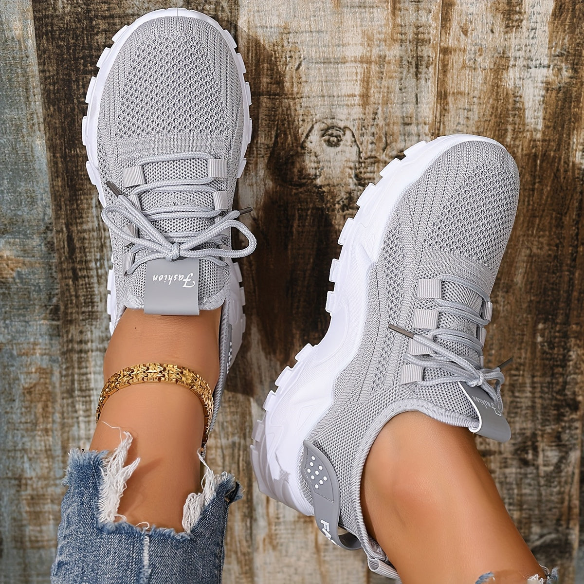 Women's White Mesh Breathable Running Shoes, Lightweight Casual Sneakers