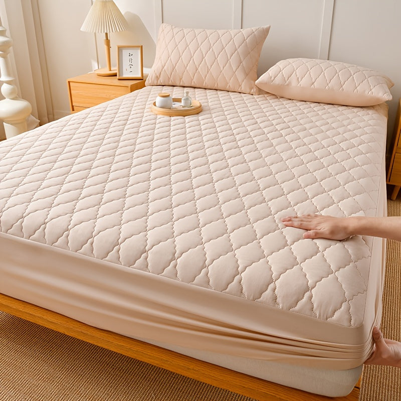 Waterproof Quilted Mattress Protector Single Double Hypoallergenic Polyester Easy to Clean