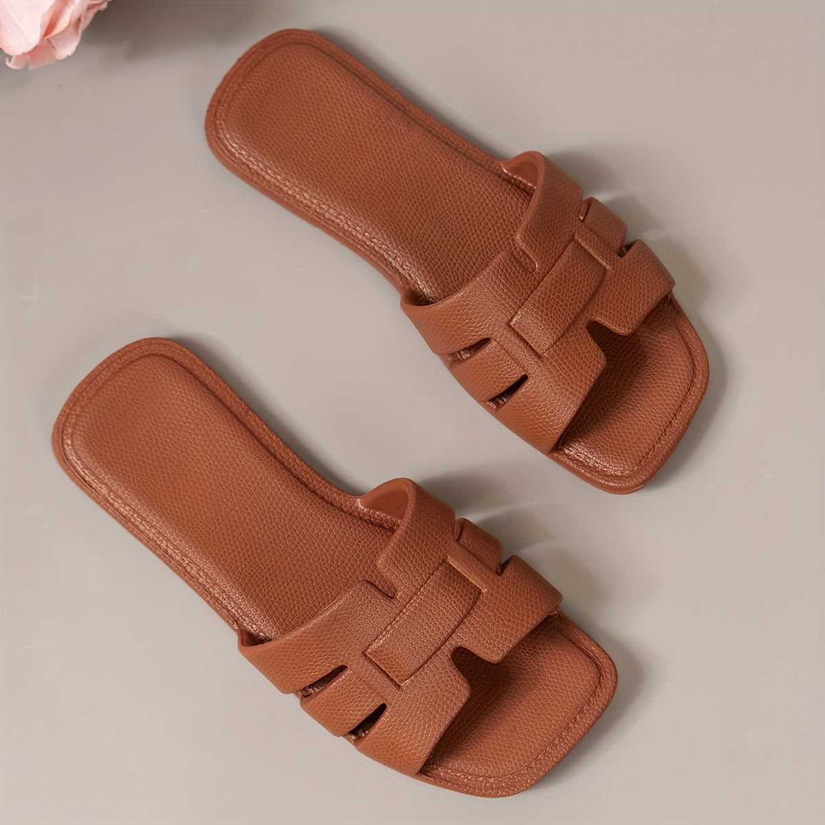 Women's Summer Casual Solid Color Square Toe Flat Sandals for Beach Pool Indoor Outdoor