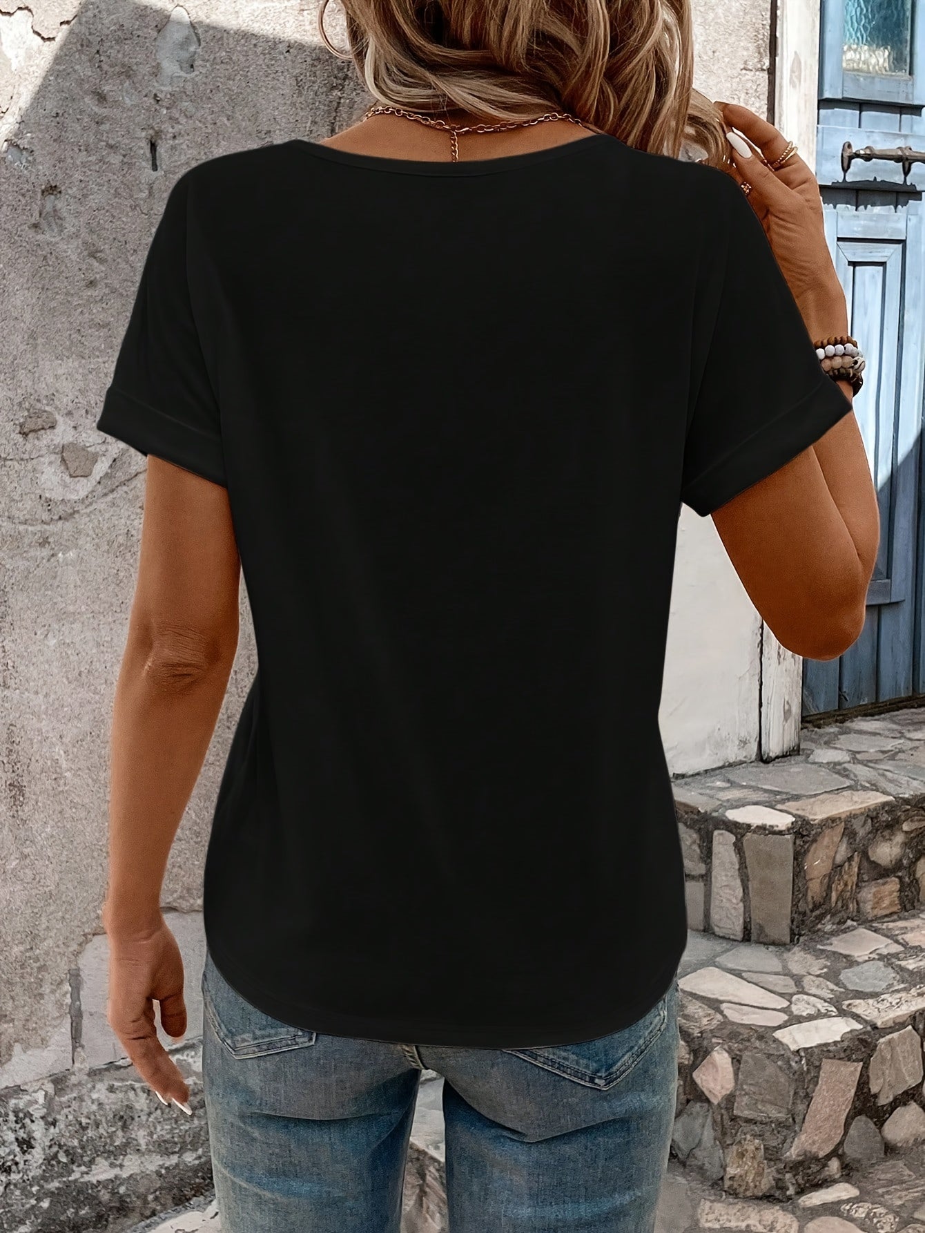 Plus Size Women's Cotton V-Neck T-Shirt Solid Color Casual Top