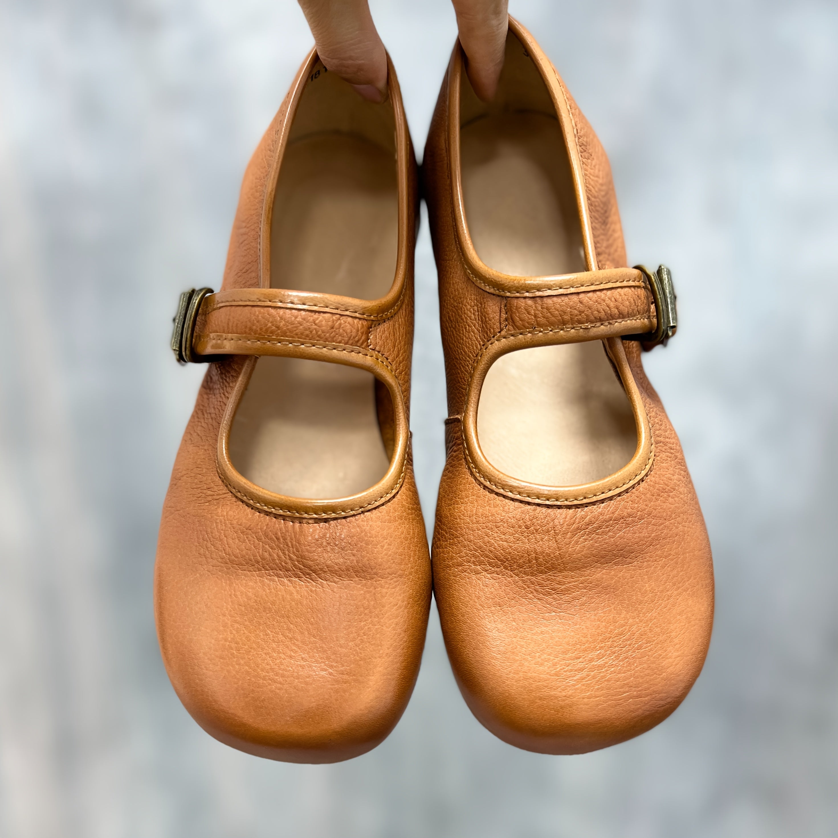 Women's Leather Mary Jane Flats Casual Shoes Adjustable Strap Lightweight