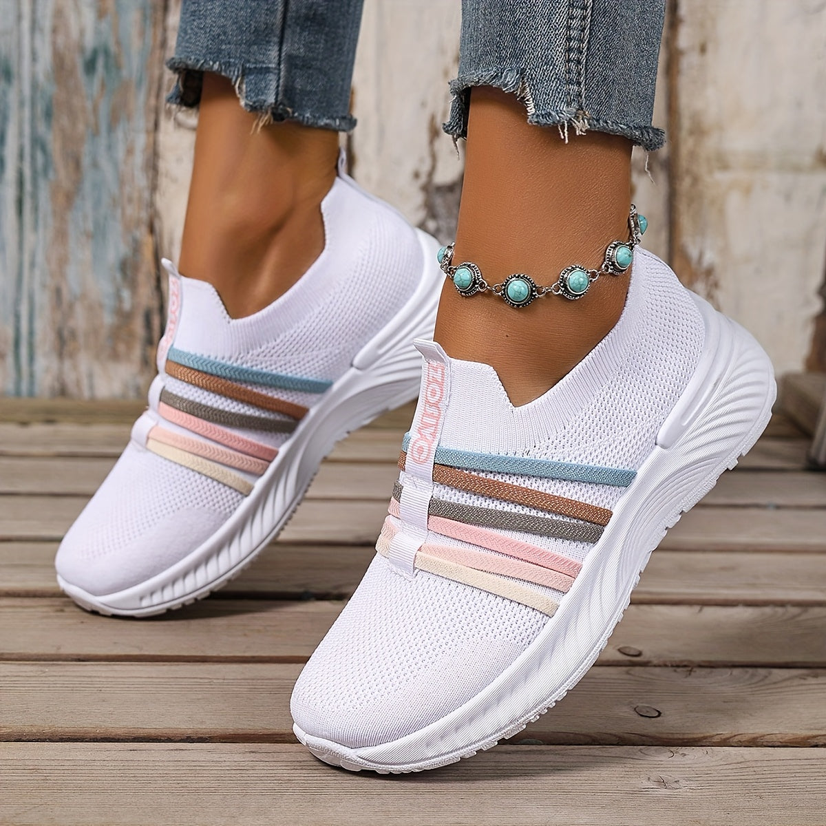 Women's Slip-On Sneakers White and Black Casual Shoes for Summer and Travel