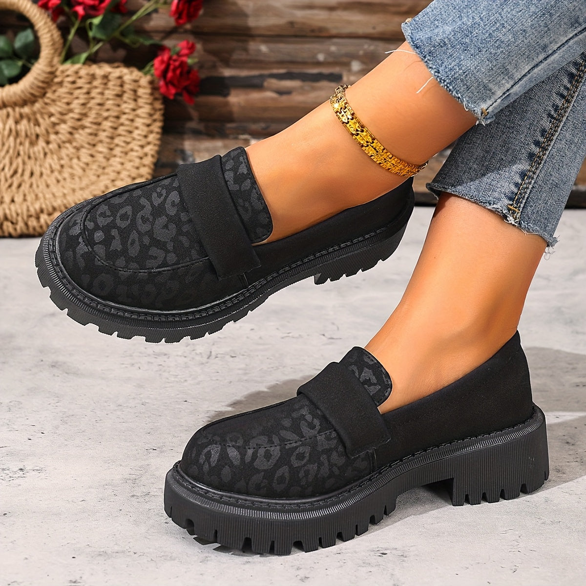 Women Leopard Print Loafers Thick Sole Comfortable Slip-On Shoes