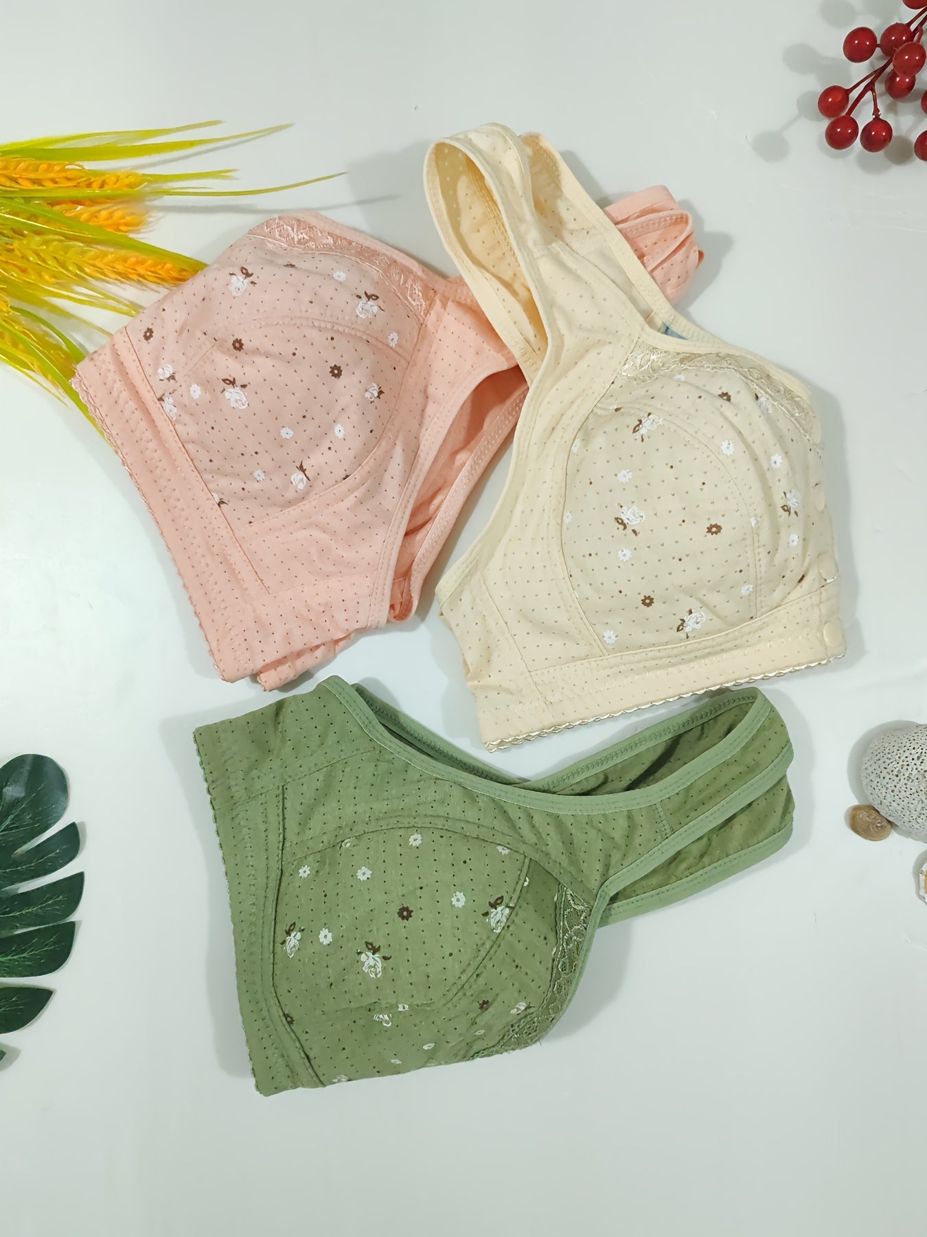 Women's Floral Print Wireless Bra Set with Front Buttons and Adjustable Straps