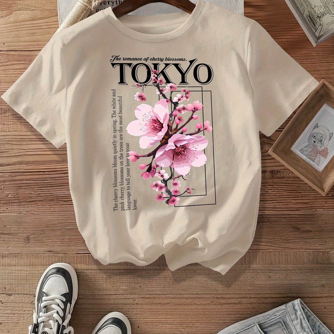 Camiseta de mujer de talla grande con estampado de cerezos en flor, mezcla de poliéster, top de gran tamaño