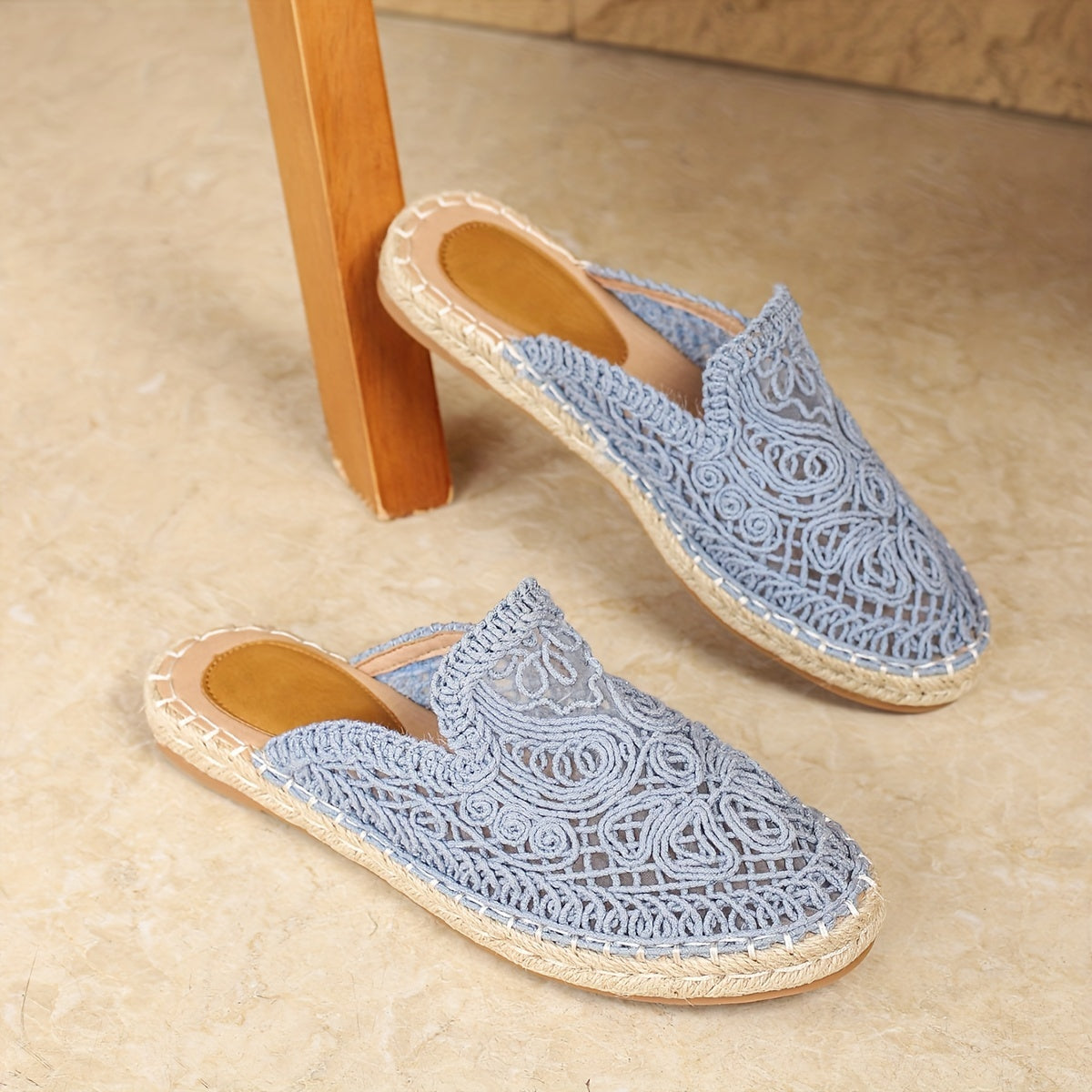Women's Floral Embroidered Mules Lightweight Summer Slides with Round Toe and Flat Heel