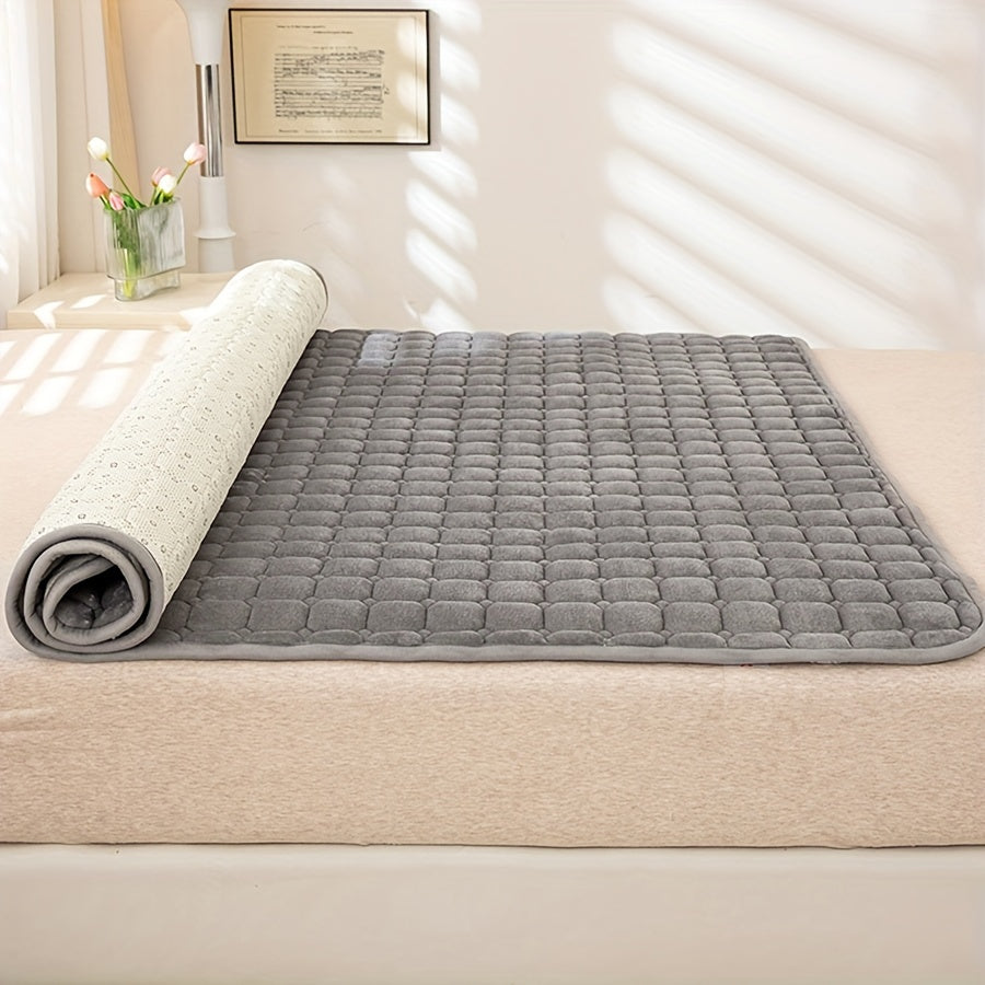 Thick Milk Velvet Checkered Mattress Protector Bedspread Cover for Winter