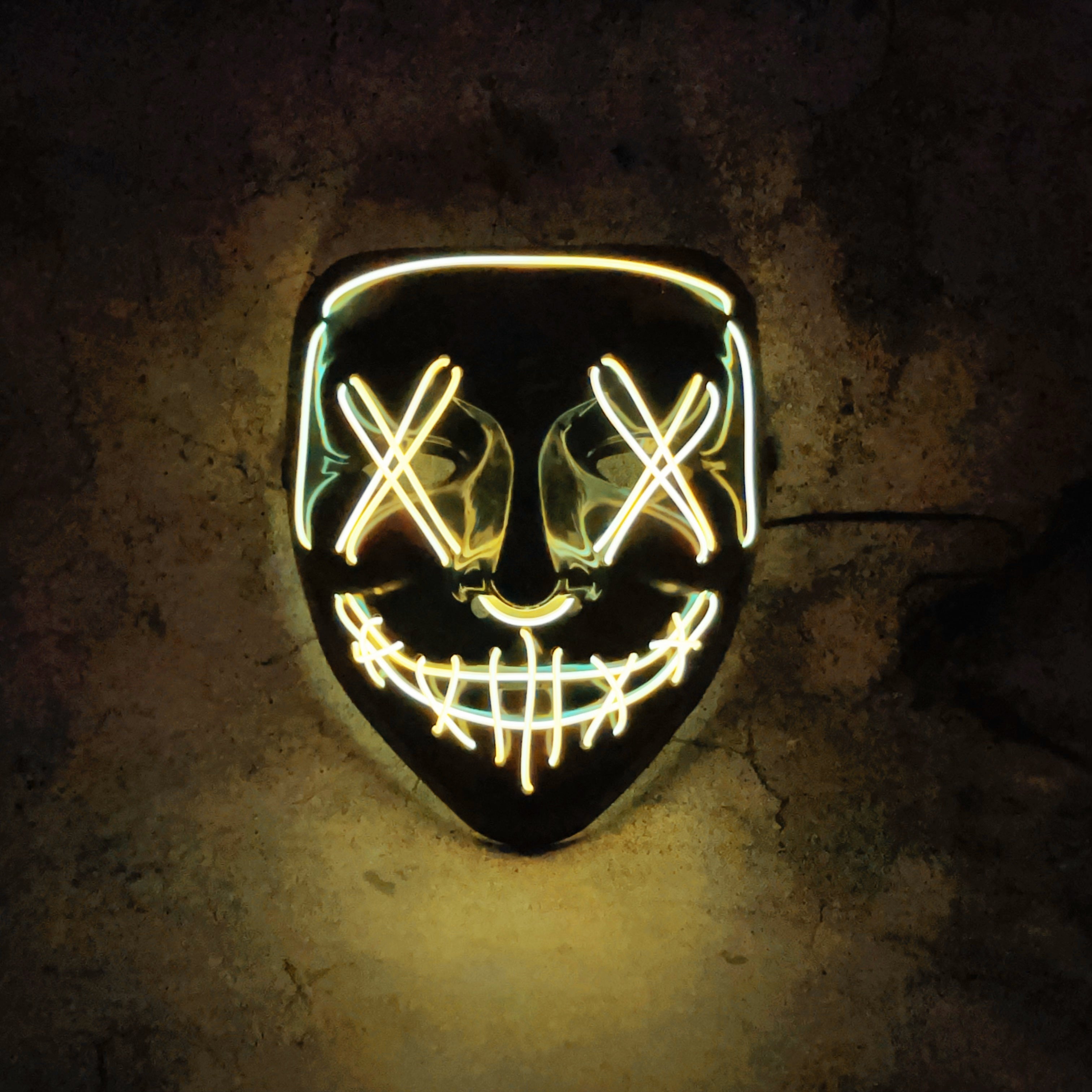 Máscara de payaso LED para Halloween y fotografía con 8 opciones de color, alimentada por batería