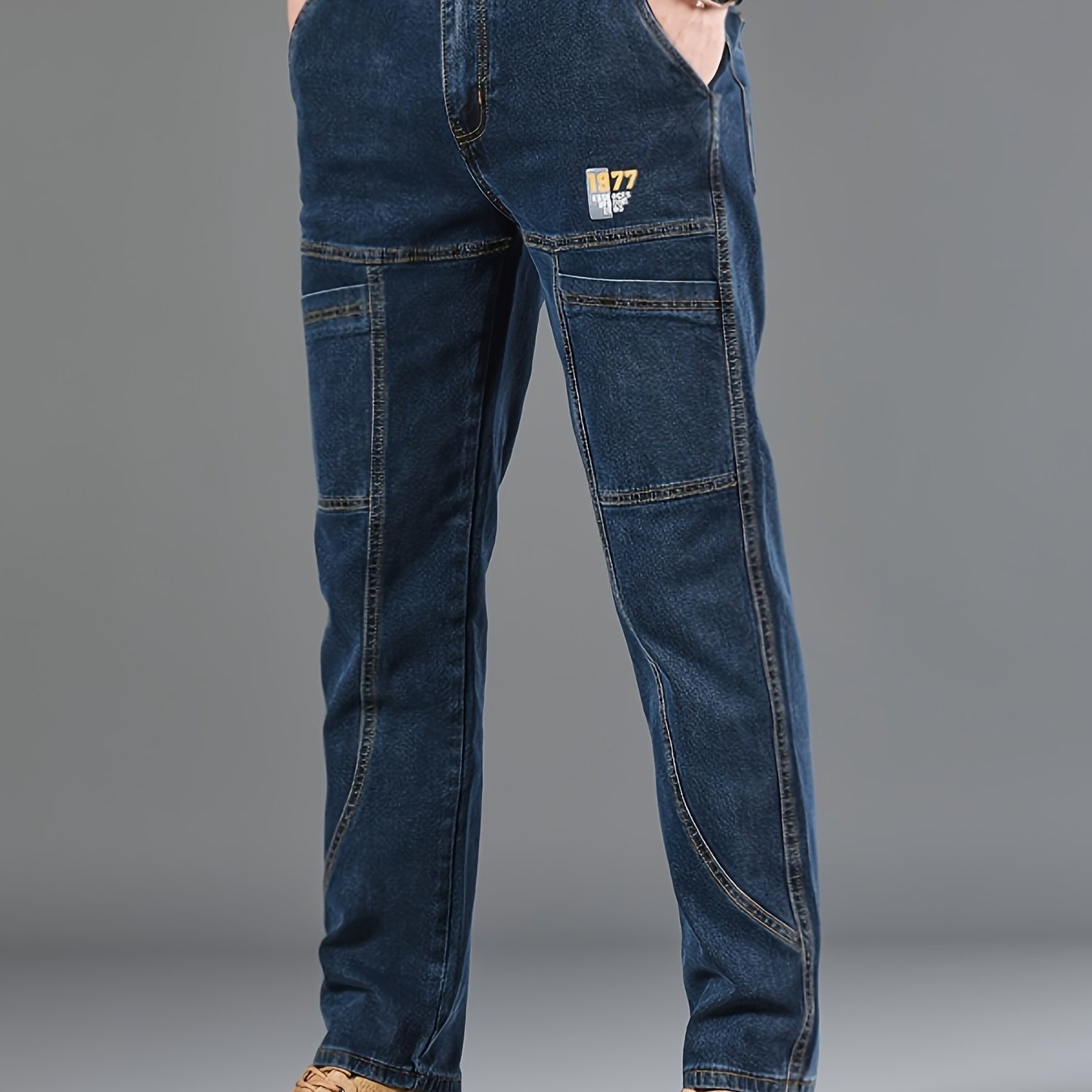 Men's Regular Fit Denim Jeans with Washed Print and Slight Stretch