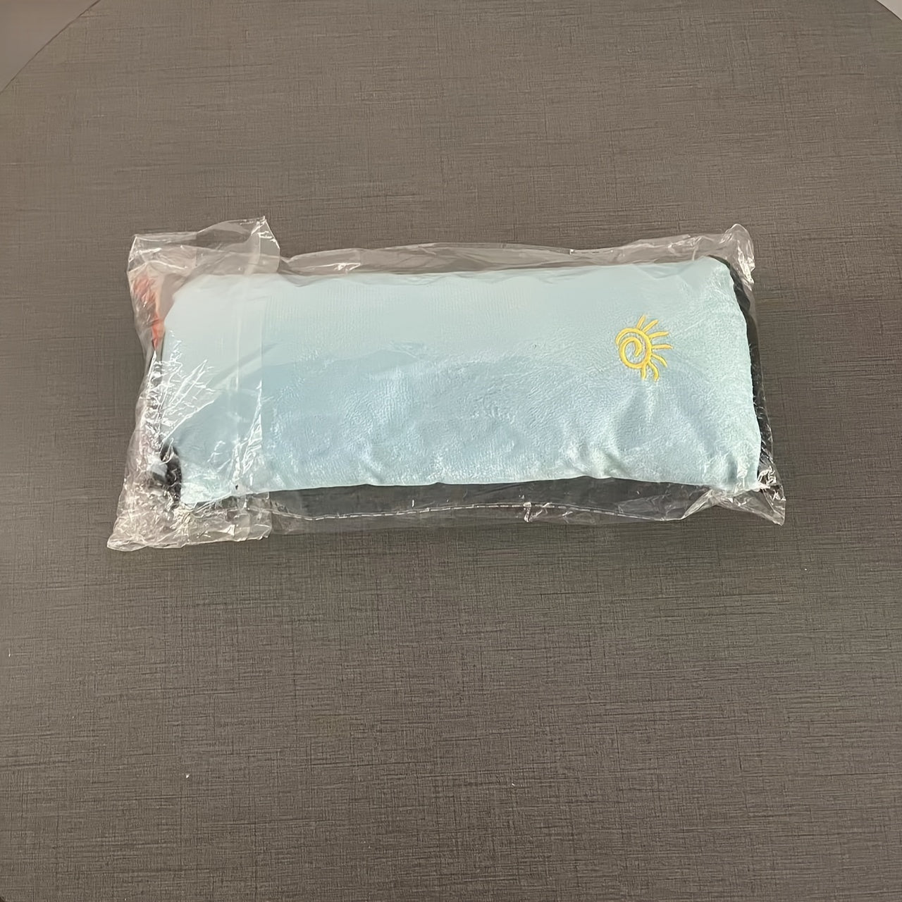 Car Safety Shoulder Guard Seat Belt Retainer Anti-Strangle Neck Protector