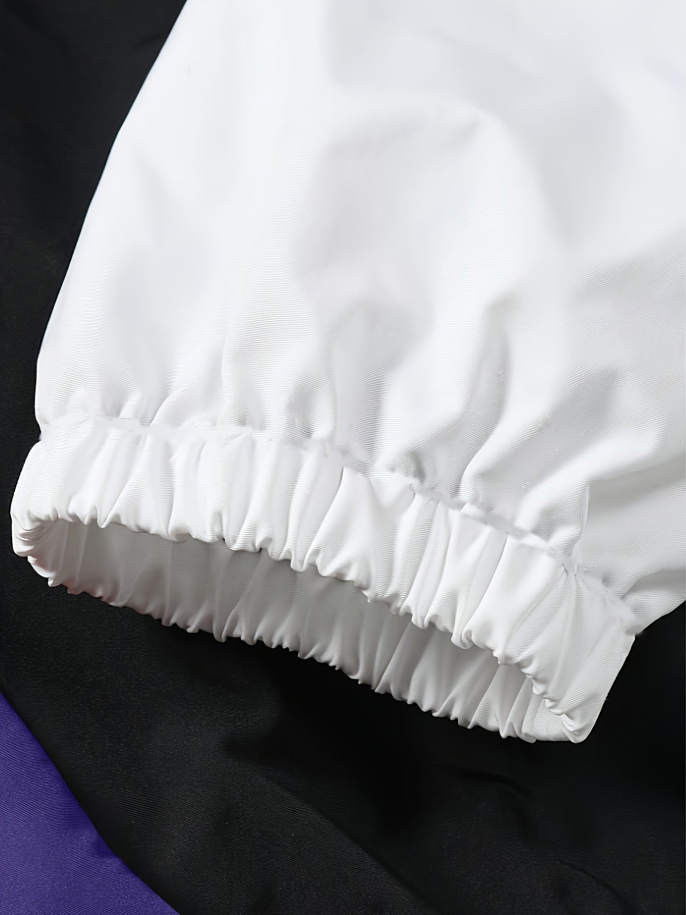 Men's Lightweight Color-Block Windproof Wear-Resistant Polyester Jacket for Casual Outdoor